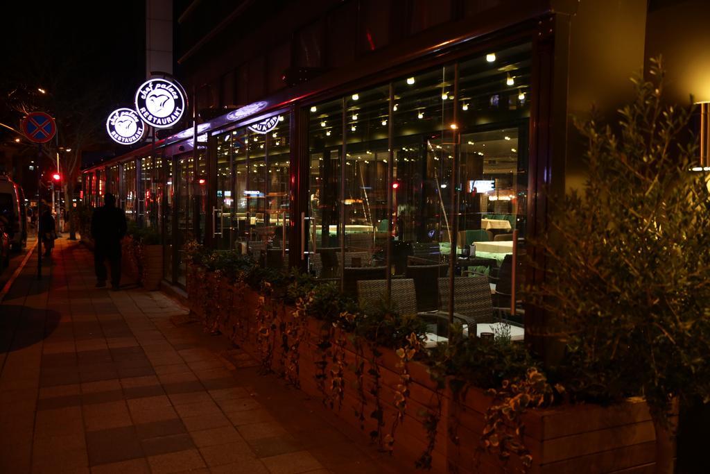 Atasehir Palace Hotel & Conference Istambul Exterior foto