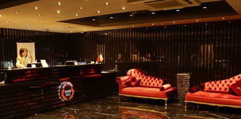 Atasehir Palace Hotel & Conference Istambul Exterior foto